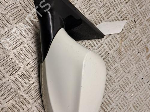 Bakspejl venstre BMW 1 Coupe (E82) 120 i (170 hp) 32129945