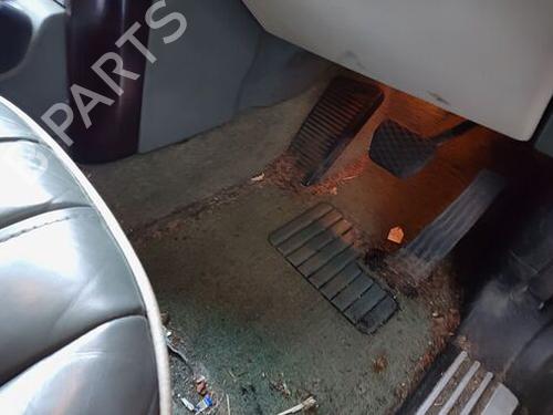 Pompe à carburant LAND ROVER RANGE ROVER III (L322) 4.4 4x4 | BP30768396M76