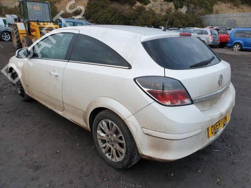 Ruitenwissermotor achter VAUXHALL ASTRA Mk V (H) Sport Hatch (A04) 1.7 CDTi (L08) | BP29647714M102