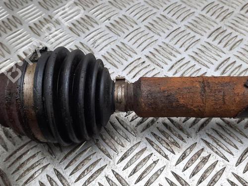 Right front driveshaft SEAT LEON (1P1) 1.9 TDI | BP29648214M39