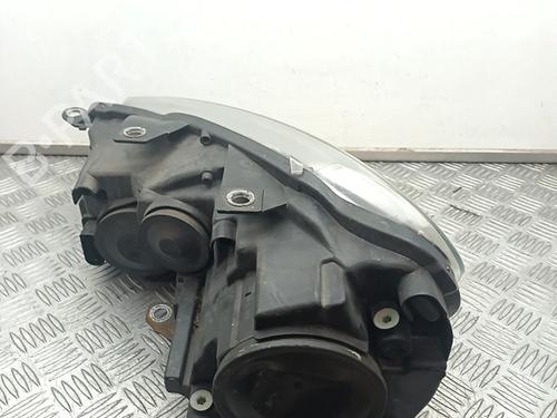 Right headlight VW GOLF VI (5K1) 1.6 MultiFuel | BP31912380C29 