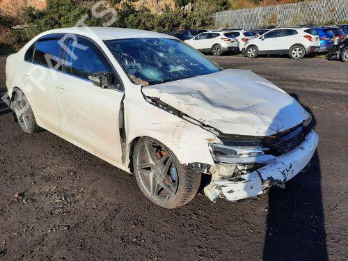 Used Right front brake caliper VW JETTA IV (162, 163, AV3, AV2) 1.6 TDI (105 hp) 29655338