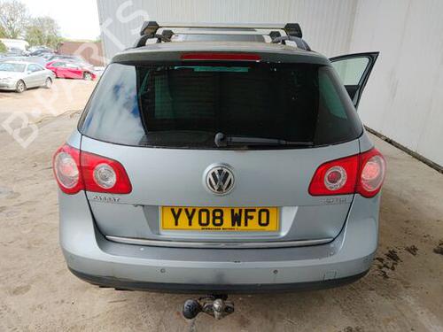 Drivaksel fortil Højre VW PASSAT B7 Variant (365) 2.0 TDI | BP29679088M39