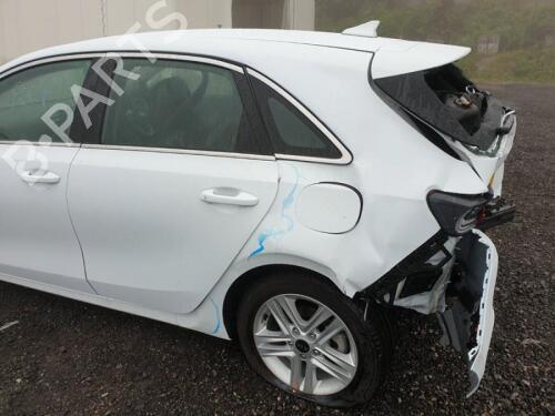 Dashboard KIA CEED (CD) 1.6 CRDi 136 Eco-Dynamics+ | BP29675608C46 