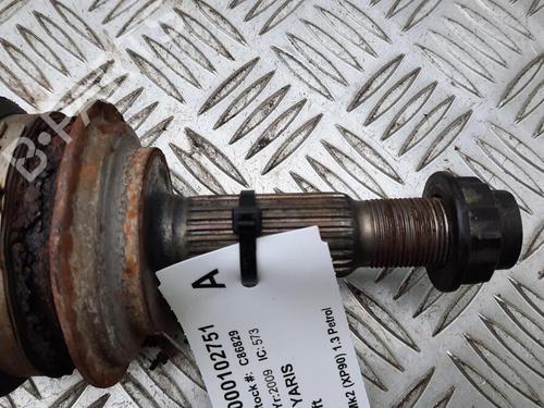 Right front driveshaft TOYOTA YARIS (_P9_) 1.33 VVT-i (NSP90_, NSP90R) | BP29648202M39