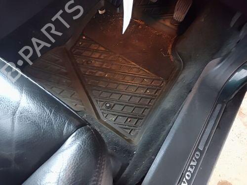 Air filter box VOLVO V70 II (285) 2.4 | BP29677144M87 