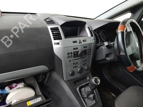 Alternator VAUXHALL ZAFIRA Mk II (B) (A05) 1.7 CDTI | BP32319968M7 