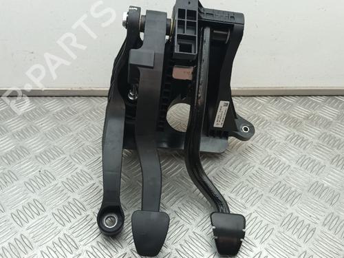 Used Break pedal PORSCHE 718 CAYMAN (982) 4.0 GT4 (982810, 982811) (420 hp) 29680854