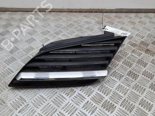 Used Grille NISSAN PRIMERA Hatchback (P12) 1.8 (115 hp) 29647524