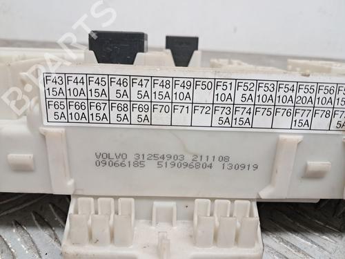 Fuse box VOLVO V50 (545) D4 | BP29676511E1 