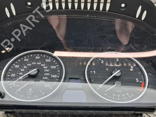 Used Instrument cluster Instrument cluster BMW 5 (E60) 520 d (163 hp) 32458573 32458573