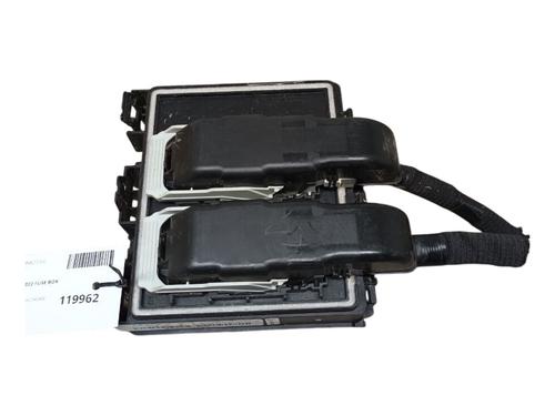 Used Fuse box FORD FIESTA VII (HJ, HF) 1.0 EcoBoost (101 hp) 29648546