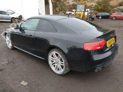 Drivaksel fortil venstre AUDI A5 (8T3) 2.0 TDI quattro | BP29648557M38