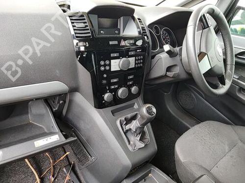 Wheel arch VAUXHALL ZAFIRA Mk II (B) (A05) 1.7 CDTI | BP29685600C56