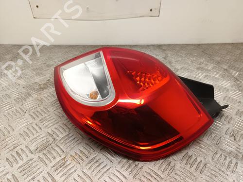 Right taillight RENAULT CLIO III (BR0/1, CR0/1) 1.2 16V (BR02, BR0J, BR11, CR02, CR0J, CR11) | BP29656378C35 