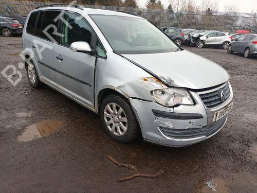 Sikkerhetsbelte bak i midten VW TOURAN (1T1, 1T2) 1.9 TDI | BP29658790I27