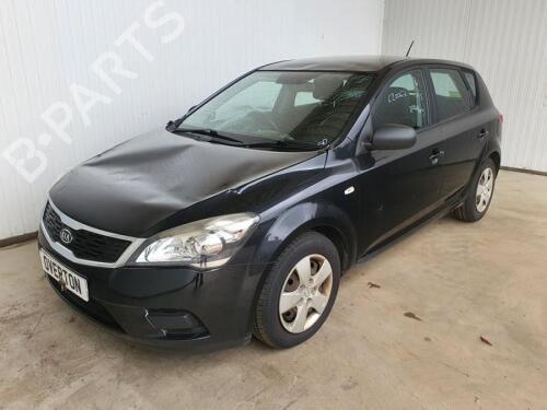 Radiator fan KIA CEE'D Hatchback (ED) 1.6 CRDi 90 | BP28634278M35 