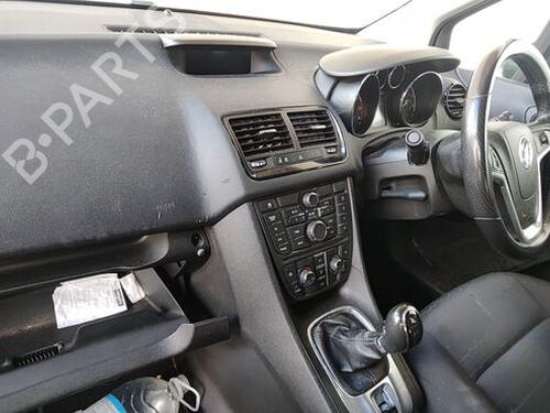 Steering wheel VAUXHALL INSIGNIA Mk I (A) Hatchback (G09) 2.0 CDTI (68) | BP29684625C49 