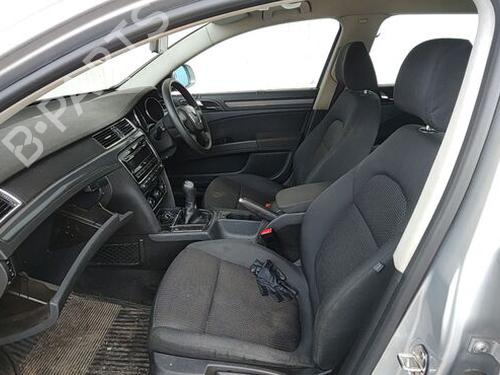 Rudehejsemekanisme Højre foran SKODA OCTAVIA II (1Z3) 1.6 LPG | BP29678904C23 