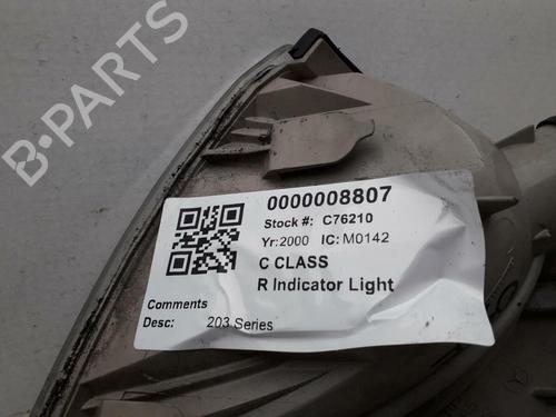 Right front indicator MERCEDES-BENZ C-CLASS (W202) C 200 (202.020) | BP29645823C33 