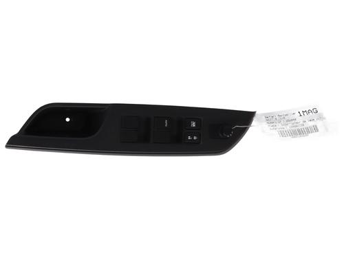 Used Left front window switch SUZUKI SWIFT IV (FZ, NZ) 1.2 (AZH412, ZC72S) (94 hp) 30862341