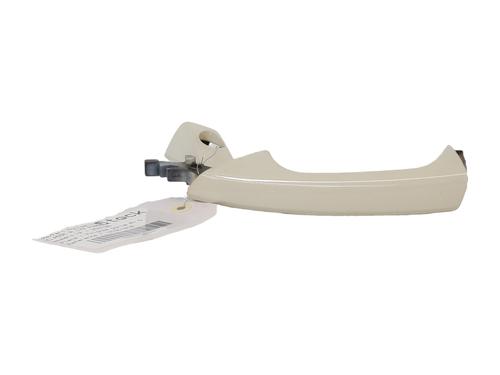 front-left-exterior-door-handle-mercedes-benz-a-class-w176-2012-2013-2014-2015-2016-2017-2018-32523910 main image