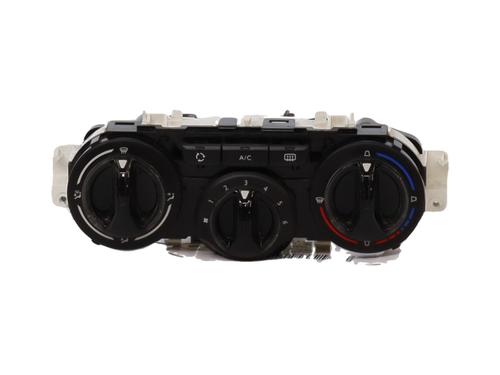 Used Climate control PEUGEOT 208 I (CA_, CC_) 1.2 VTI 82 (82 hp) 29178417