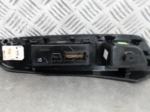 Used Left front window switch Left front window switch NISSAN MICRA V (K14) 1.5 DCI (90 hp) 23834759 23834759