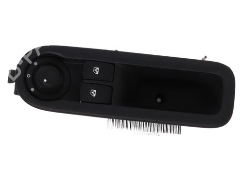 Used Left front window switch RENAULT CLIO III (BR0/1, CR0/1) 1.5 dCi (C/BR0G, C/BR1G) (68 hp) 29039838