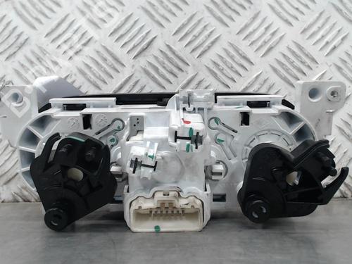 Used Climate control Climate control DACIA SANDERO II 1.0 SCe 75 (B8JC, B8JD, B8NC) (73 hp) 23058991 23058991