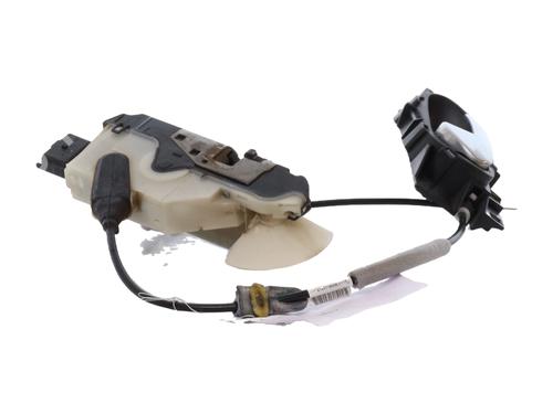 Front left lock PEUGEOT 2008 I (CU_) 1.2 THP 110 / PureTech 110 | BP25437524C98 