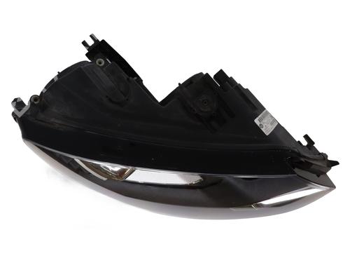 Right headlight VW SHARAN (7N1, 7N2) 2.0 TDI | BP32345895C29