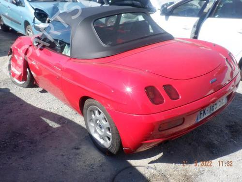 Brugte FIAT BARCHETTA (183_) 1.8 16V 2211134