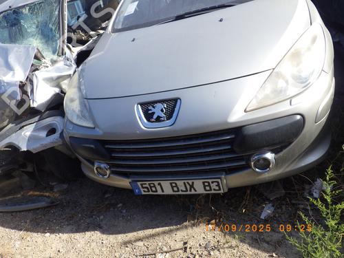 Front bumper PEUGEOT 307 (3A/C) 2.0 HDi 135 | BP28953237C7 