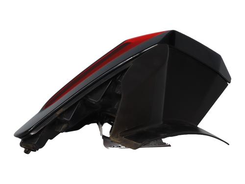 Used Right taillight Right taillight PEUGEOT 3008 II SUV (MC_, MR_, MJ_, M4_) Hybrid (224 hp) 33457914 33457914