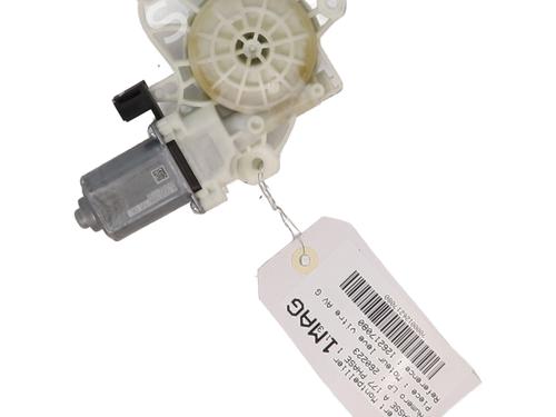 Used Left front window motor Left front window motor MERCEDES-BENZ A-CLASS (W177) [2018-2026] 35925904 35925904