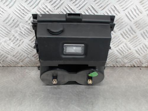 cupobject-holder-tesla-model-3-5yj3-2017-23835012 main image