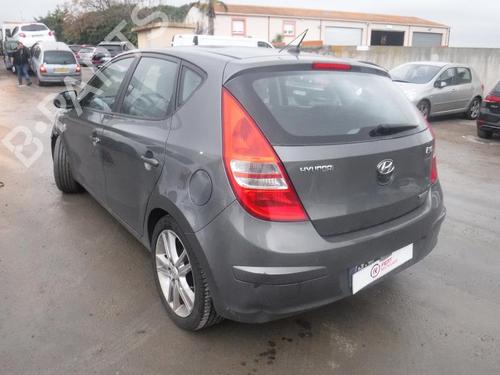 Used Parts HYUNDAI i30 (FD) 2.0 CRDi 2208813