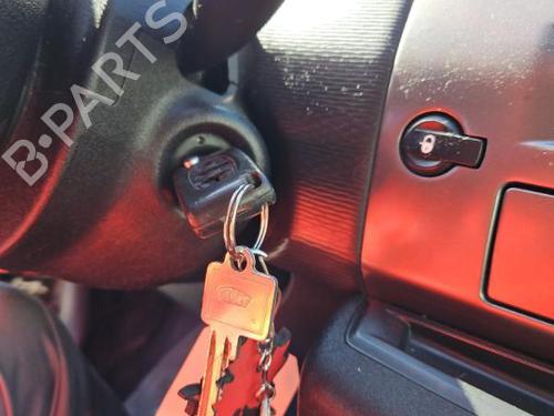 Left tailgate light CITROËN C4 I (LC_) 1.6 HDi | BP23058901C79  - Image 46