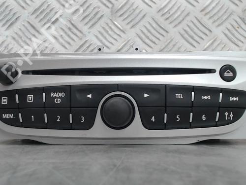 Used Radio RENAULT MEGANE III Coupe (DZ0/1_) 1.5 dCi (DZ0C, DZ1A) (90 hp) 23054394