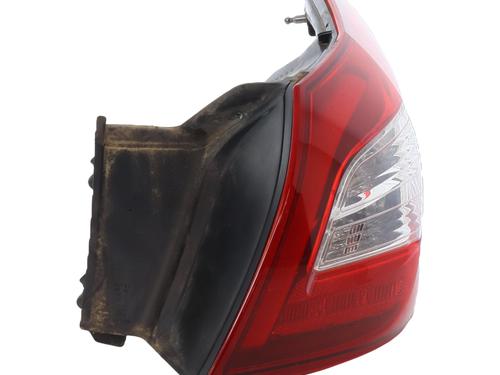 Used Right taillight Right taillight 24592504 24592504