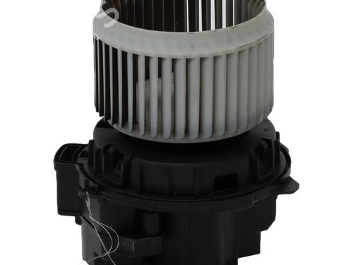 Heater blower motor RENAULT CLIO V (B7_) 1.3 TCe 130 (B7MF) | BP39546139M62 - Image 5