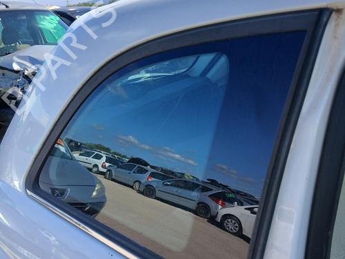 rear-right-quarter-glass-fiat-500-312_-2007-40033028 main image