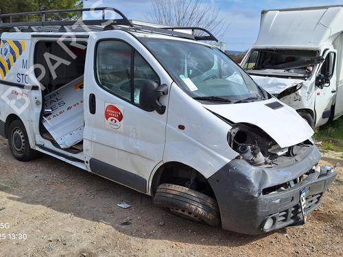 Brugte OPEL VIVARO A Van (X83) 1.9 DTI (F7) 4613107