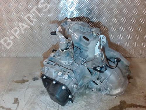 Gearbox SUZUKI SWIFT III (MZ, EZ) 1.3 DDiS (RS413D) | BP23059533M3 