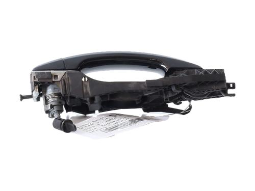 front-left-exterior-door-handle-audi-q2-gab-gag-2016-28091747 main image