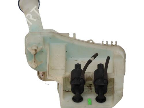 Sprinklertank TOYOTA AYGO (_B1_) 1.0 (KGB10_, KGB10R) (68 hp) 32681651
