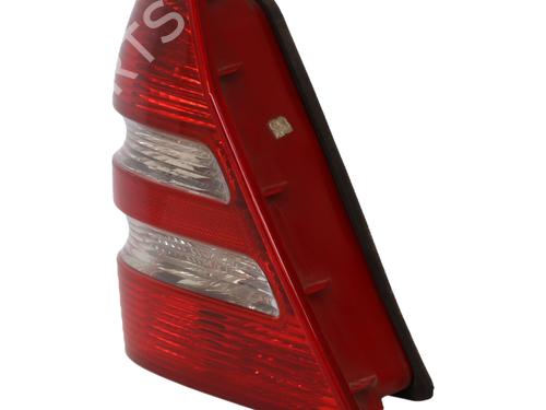 left-taillight-mercedes-benz-c-class-w203-2000-2001-2002-2003-2004-2005-2006-2007-36556406 main image