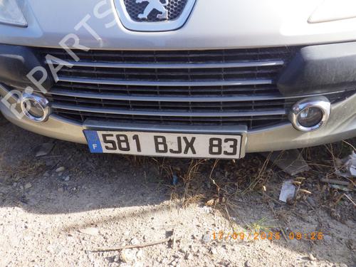 Used Front bumper PEUGEOT 307 (3A/C) 2.0 HDi 135 (136 hp) 28953237