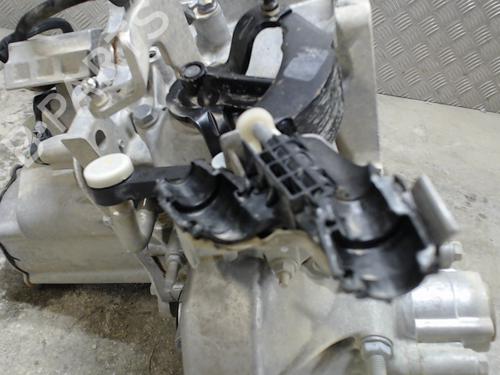 Used Gearbox Gearbox PEUGEOT 2008 I (CU_) 1.2 THP 110 / PureTech 110 (110 hp) 36441644 36441644
